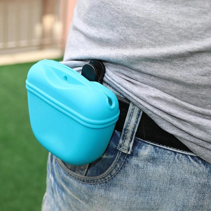 Everyday Silicon Teat Pouch – Waterproof Training Treat Bag, Easy-Open Snack Holder for Dog Training & Walks